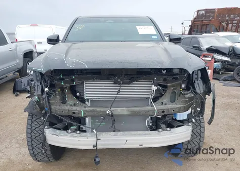 2025 Toyota Tacoma Hybrid Trd Off Road from USA, damaged, VIN 3TYLC5LN3ST025875